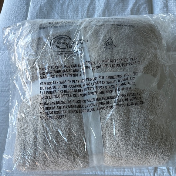 Cozy Ribbed Robe - Cream - Picture 4 of 4